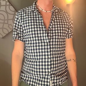 Goodfellow & Co Blue and White Casual Button Down Shirt